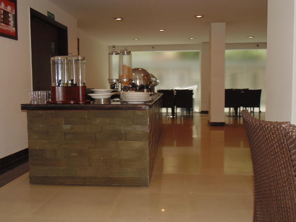 Rosemallow Hotel New Delhi Exteriör bild